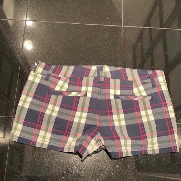 Plaid shorts - Picture 4 of 9